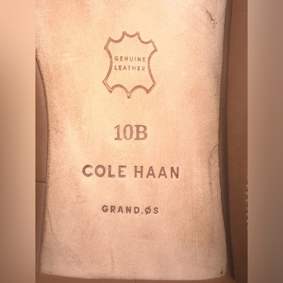 Cole Haan Nude Pointed Toe Flats Size 10 B - Picture 5 of 5